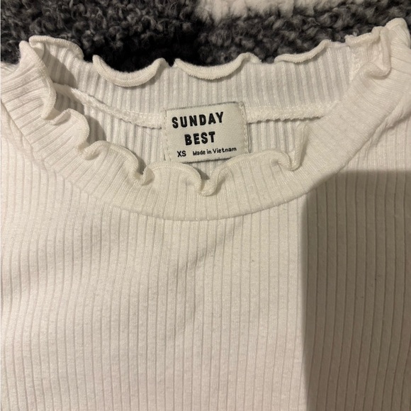 Sunday Best White Ruffled Short Sleeve Tee - Picture 2 of 2